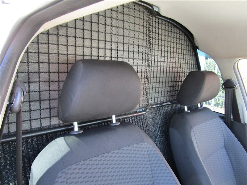 Škoda Praktik 1.4TDi Klima - fotka 17 z 33