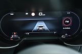 Alfa Romeo Giulia 2,0T 16V 206kW AT8-Q4 VELOCE - náhled 27