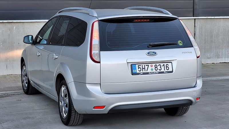 Ford Focus 2,0i LPG do 2032 - fotka 10 z 20