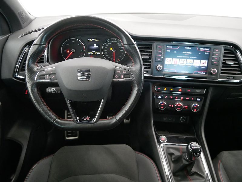 Seat Ateca - fotka 18 z 28