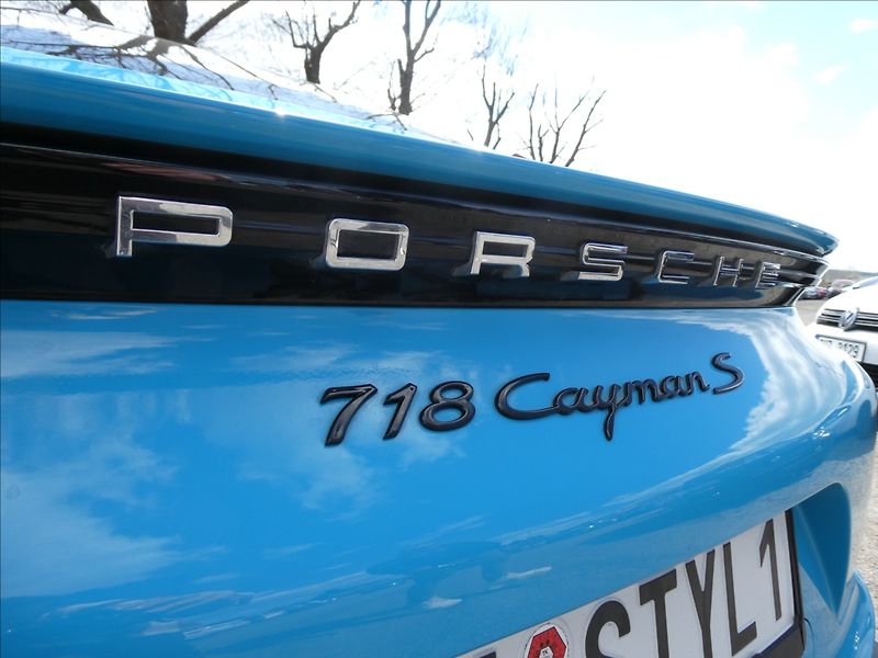 Porsche Cayman 2,5 S 257kW MIAMI BLUE, DPH - fotka 12 z 43