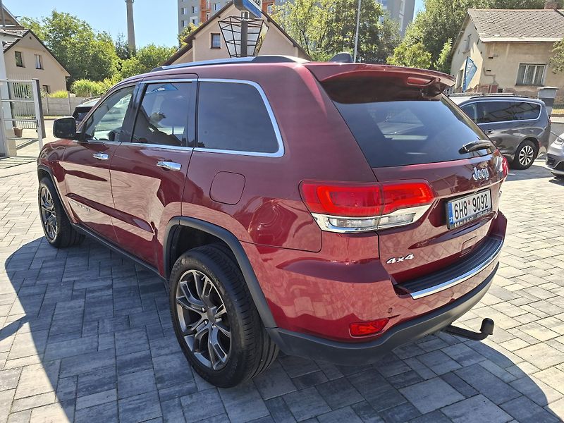 Jeep Grand Cherokee (2015) 3,6L V6 Limited,4x4,tažné,R20  - fotka 5 z 37