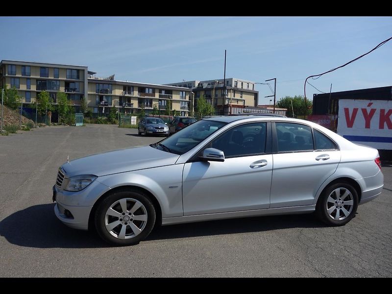 Mercedes-Benz Třídy C 200 CDi 100 kW STK07/2028 - fotka 8 z 34