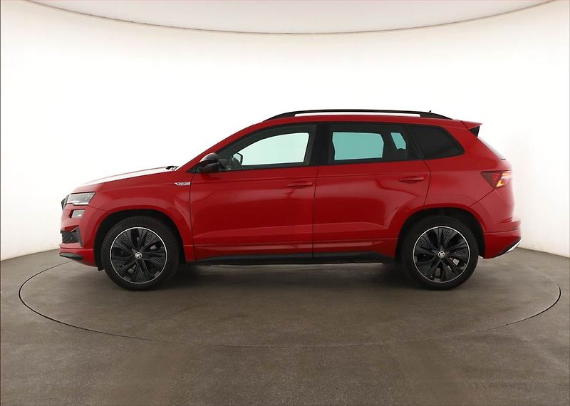Škoda Karoq (2023) Sportline 1.5 TSI - fotka 3 z 21