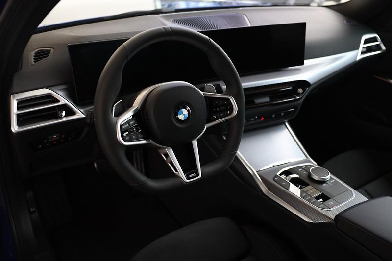 BMW Řada 3 320d xDrive Sedan - fotka 2 z 17
