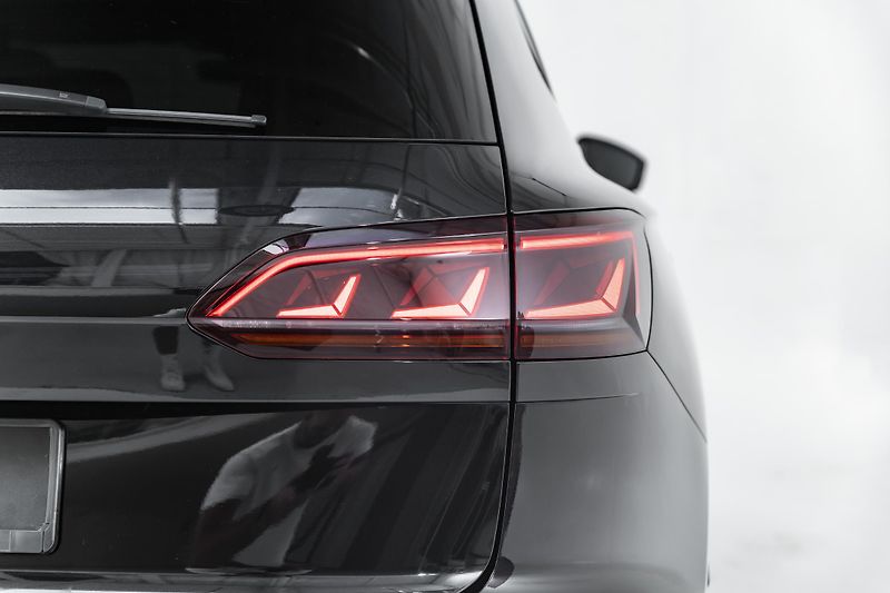 Volkswagen Touareg - fotka 21 z 40