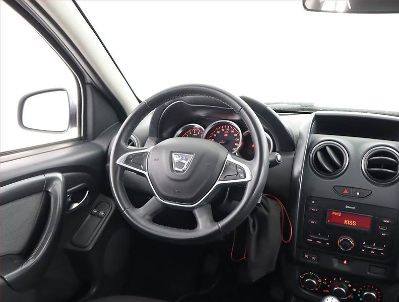 Dacia Duster (2017) 1.6 SCe, LPG, Tempomat - fotka 7 z 20