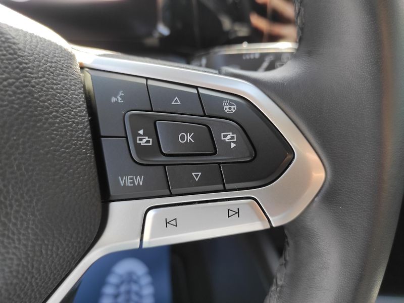 Volkswagen Golf 2,0TDi 110kW, Style, ČR, - fotka 32 z 59