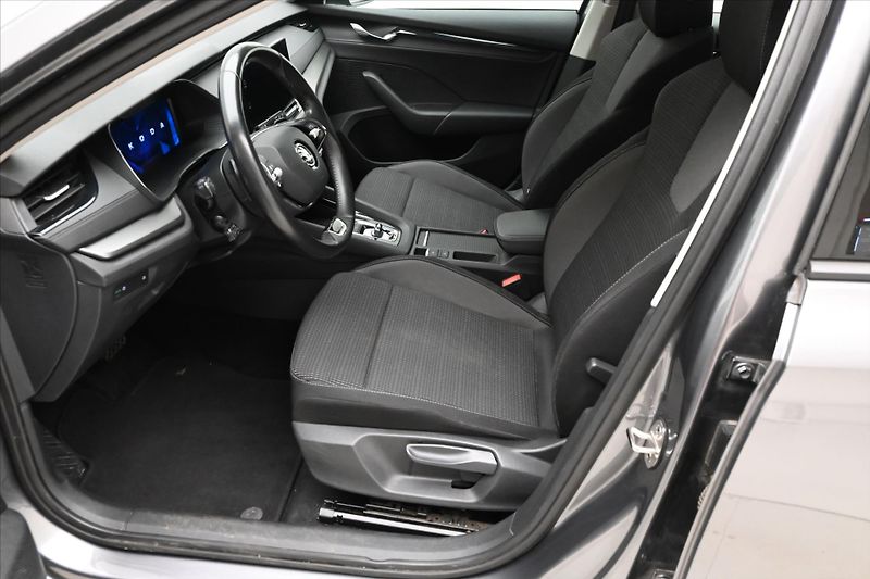 Škoda Octavia 2,0 TDI 110kW DSG Ambition Zár - fotka 12 z 26