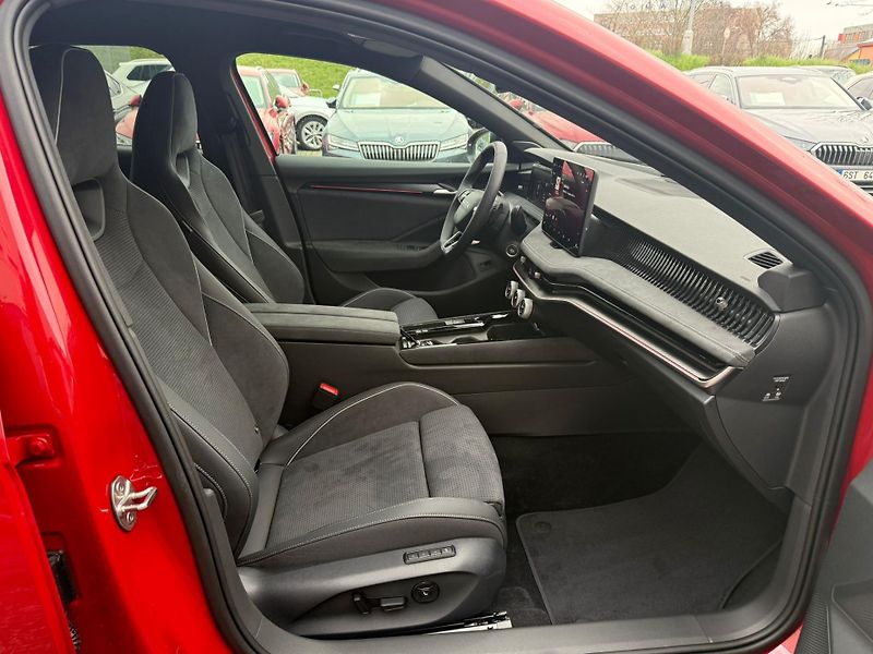 Škoda Superb Sportline 2.0TSI 195kw DSG 4x4 - fotka 9 z 26