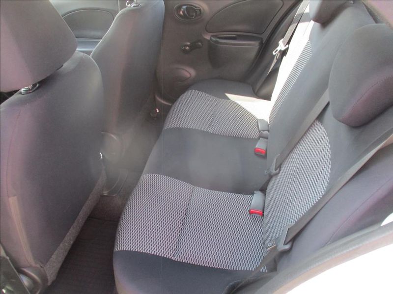 Nissan Micra 1,2 i, klima, serv. kniha, - fotka 11 z 30