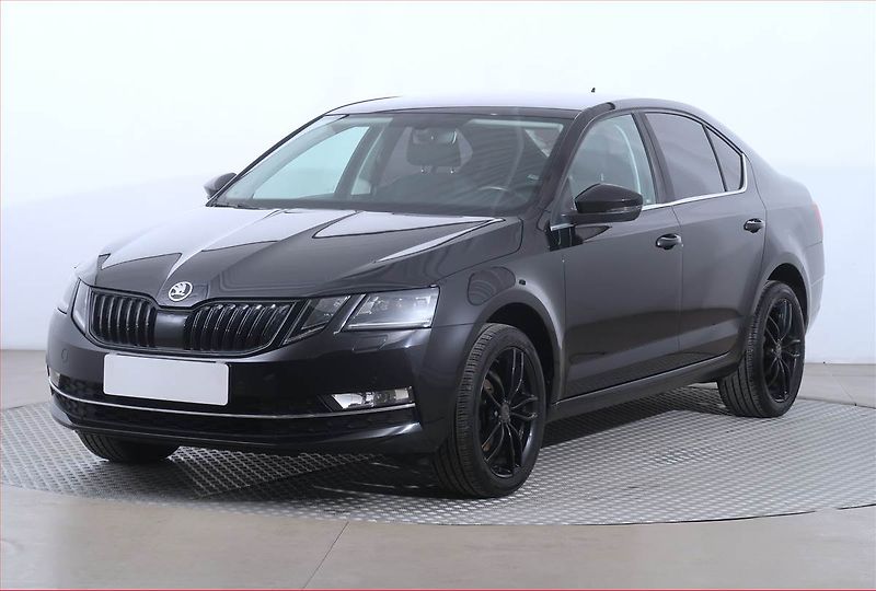 Škoda Octavia (2017) 1.5 TSI, Serv.kniha, Navi - fotka 2 z 22