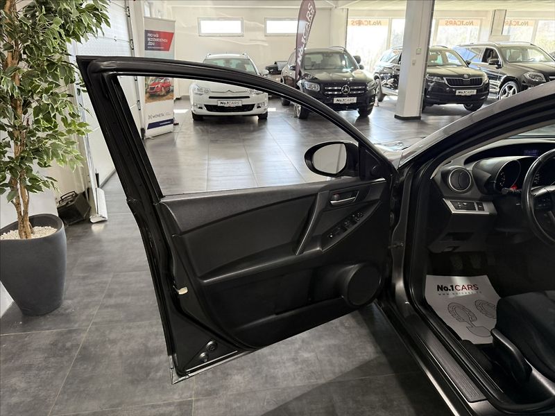 Mazda 3 1,6   i TX VÝHŘEV TAŽNÉ ČIDLA - fotka 6 z 32