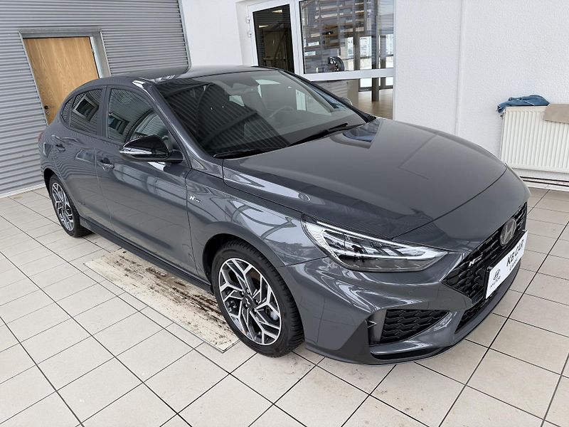 Hyundai i30 (2024) 1.0T-GDi 74kW N-line AT - fotka 5 z 17