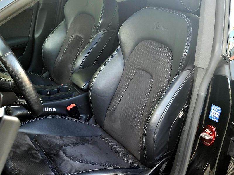Audi A5 2,0 TFSi S-LINE,SERV.KN.ROZVOD - fotka 33 z 52