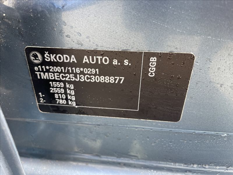 Škoda Fabia 1,4 i 16V 63kw Klima ESP Ambie - fotka 21 z 29