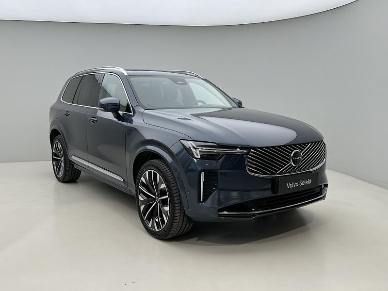 Volvo XC90 T8 AWD RECHARGE ULTRA BRIGHT - fotka 8 z 51