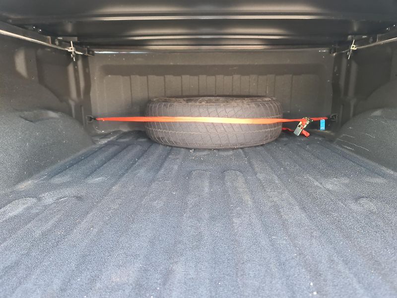 Dodge RAM 1500 (2022) 5.7 HEMI 4x4 BIGHORN LPG - fotka 50 z 67