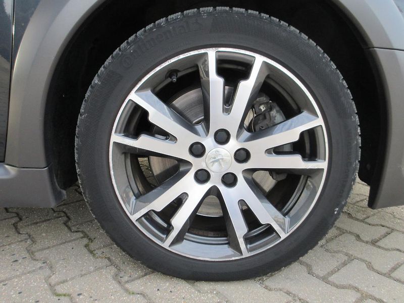 Peugeot 508 (2015) SW RXH 2,0 HDi 180 EAT6 - fotka 30 z 30