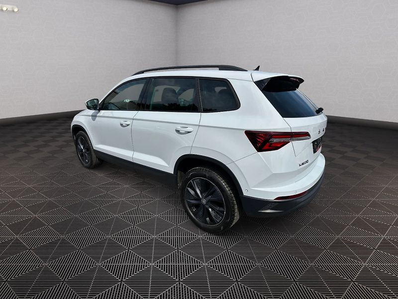 Škoda Karoq (2022) 2,0TDI 4x4 DSG Style - fotka 5 z 31