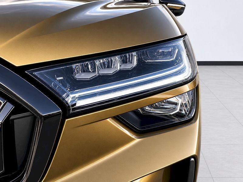 Škoda Kodiaq (2026) SPORTLINE 4X4 TD 142/2.0 A7A - fotka 8 z 57