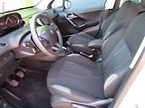 Peugeot 208 (2015) 1.4d, ČR, autoAC, temp - náhled 9