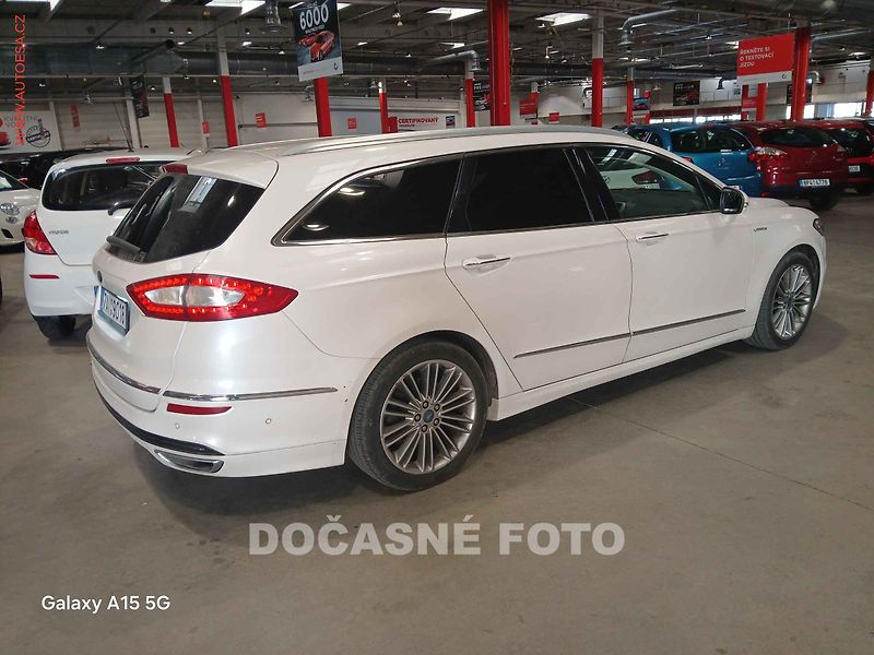 Ford Mondeo (2016) 2.0 TDCi - fotka 2 z 3