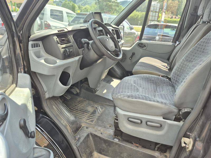 Ford Transit (2007) 2.2Tdci L2H1 - fotka 10 z 15