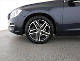 Volvo V60 (2016) D3 2.0, Navi, Tempomat - náhled 18
