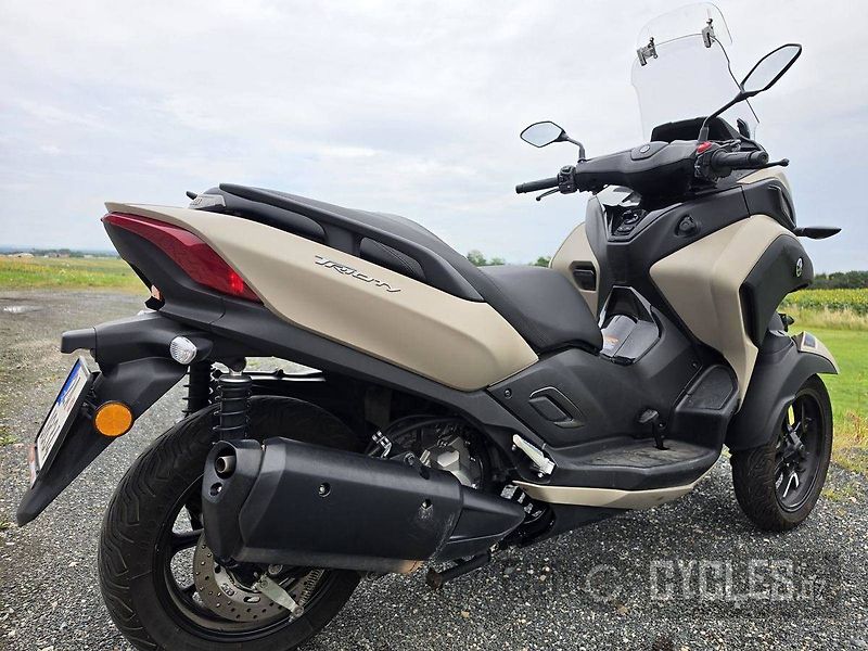 Yamaha Tricity 300 (2023) - fotka 4 z 15