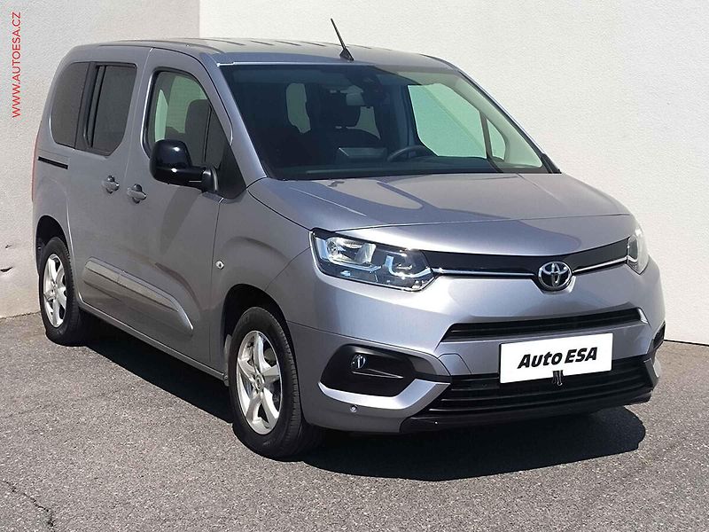 Toyota ProAce City Verso (2022) 1.5D-4D, ČR - fotografie inzerátu