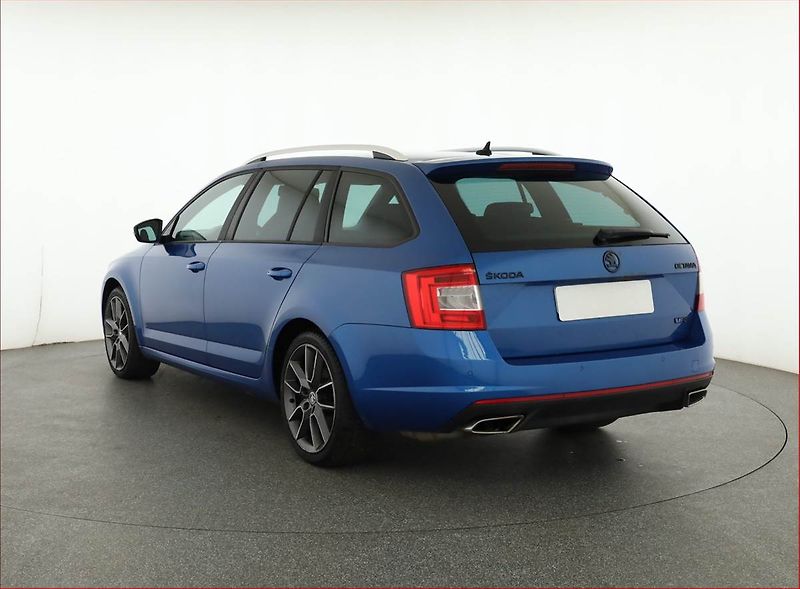 Škoda Octavia (2015) RS 2.0 TDI, Automat, Navi - fotka 4 z 14