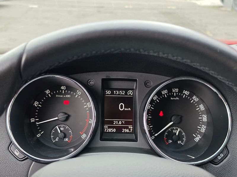 Škoda Yeti 1.4TSI 110KW JOY 4X4 - fotka 9 z 24