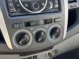 Toyota Hilux 2,5 Extra Cab - náhled 10