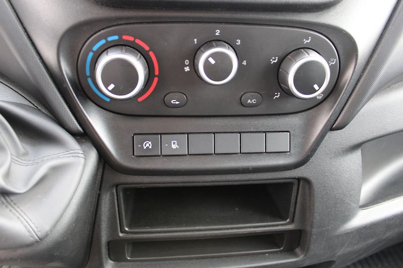 Iveco Daily 35S160 2,3 Maxi+klima - fotka 13 z 19