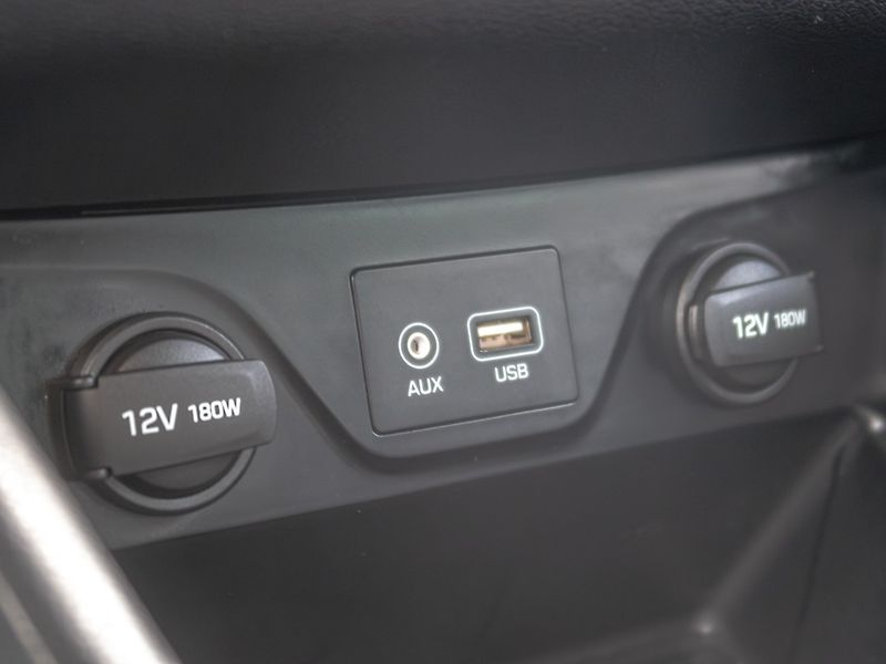 Hyundai Tucson (2016) ČR 1.7D 85KW – 49.550km - fotka 23 z 44