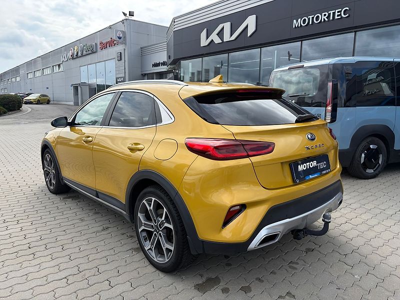 Kia Ceed 1.6 CRDi 100kW MHEV 7DCT - fotka 4 z 10