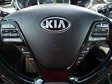 Kia Ceed (2014) 1.6T-GDi, AC, navi, park - náhled 13