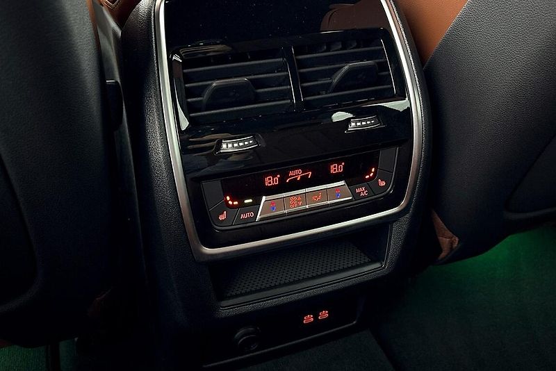 BMW X5 xDrive40d - fotka 23 z 28