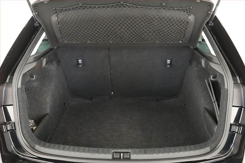 Škoda Scala (2020) Style 1.5 TSI, Tempomat - fotka 10 z 14
