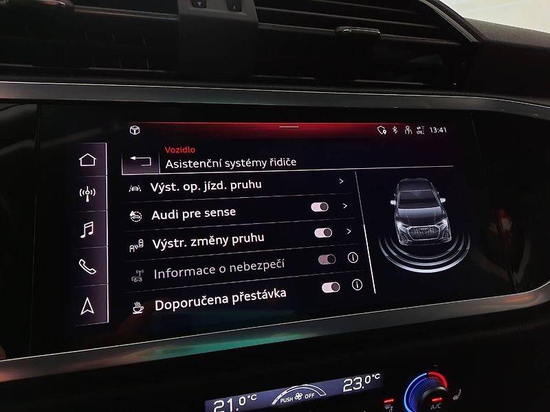Audi Q3 (2022) Sportback S line 1.5 TFSI (110 - fotka 17 z 23