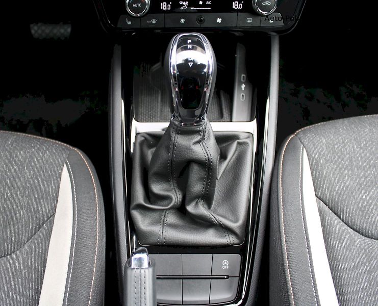 Škoda Scala (2025) Top Selection 1.0TSI / 85kW 7° - fotka 18 z 24