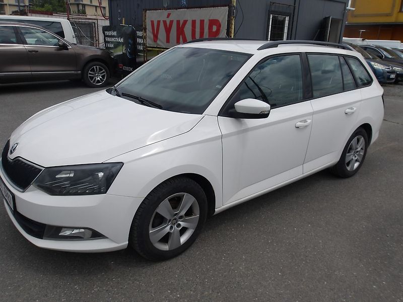 Škoda Fabia 1,0TSi  ČR 2x KLOLA ! - fotka 1 z 35