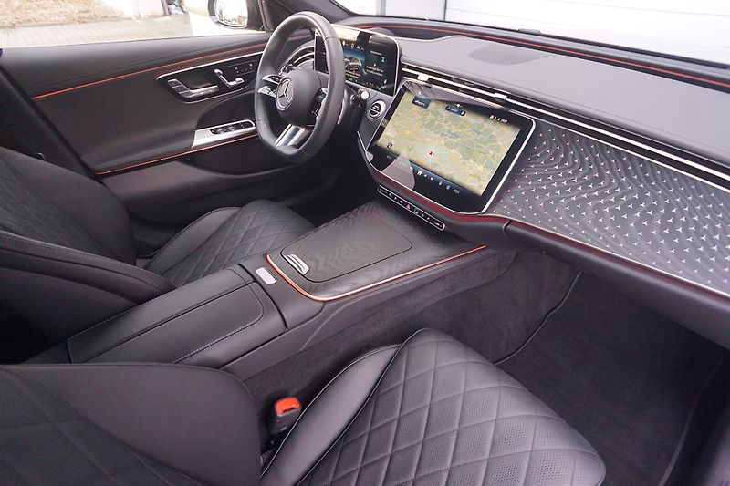 Mercedes-Benz Třídy E 300de 4M AMG HuD 360 Taž Venti - fotka 7 z 11