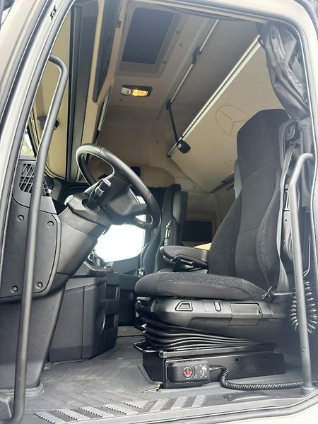 Mercedes-Benz ACTROS 1848 EURO 6 low deck  - fotka 19 z 26