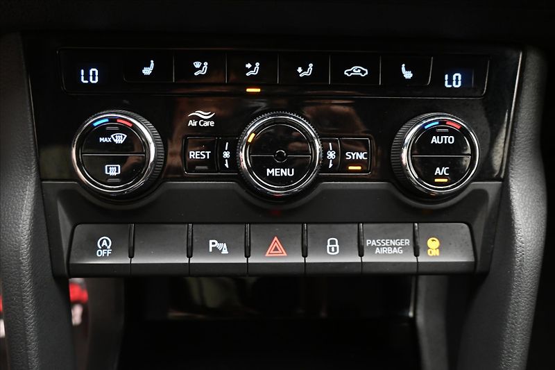Škoda Kodiaq 2,0 TDI 147kW DSG 4x4 Sport LI - fotka 21 z 31