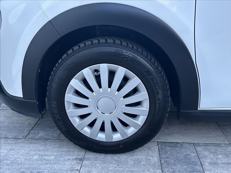 Citroën C3 1,2 82PS  Feel Komfort - fotka 42 z 52