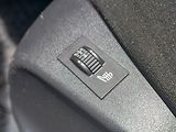 Peugeot 2008 (2017) ČR 1.2T 81KW – 88.359KM - náhled 34