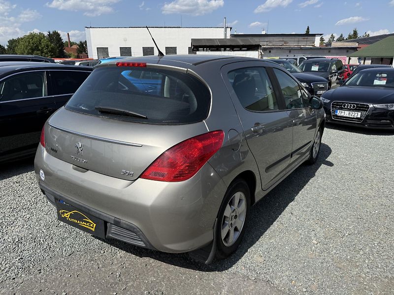 Peugeot 308 1.4 VTi KLIMA SERVISKA - fotka 6 z 13