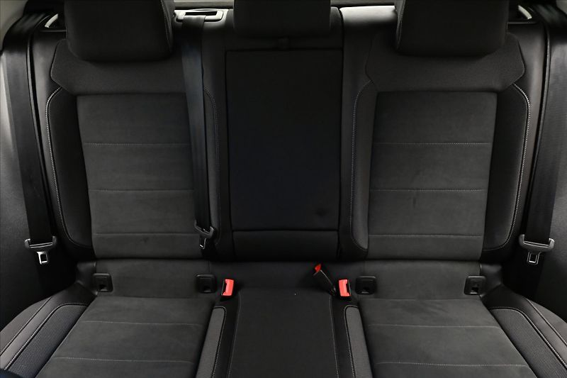 Volkswagen T-Roc 2,0 TDI 110 kW DSG STYLE Záruk - fotka 26 z 29